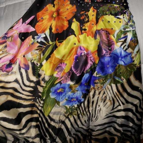 Dress - Picture 3 of 5